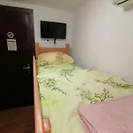 Medena Konukevi